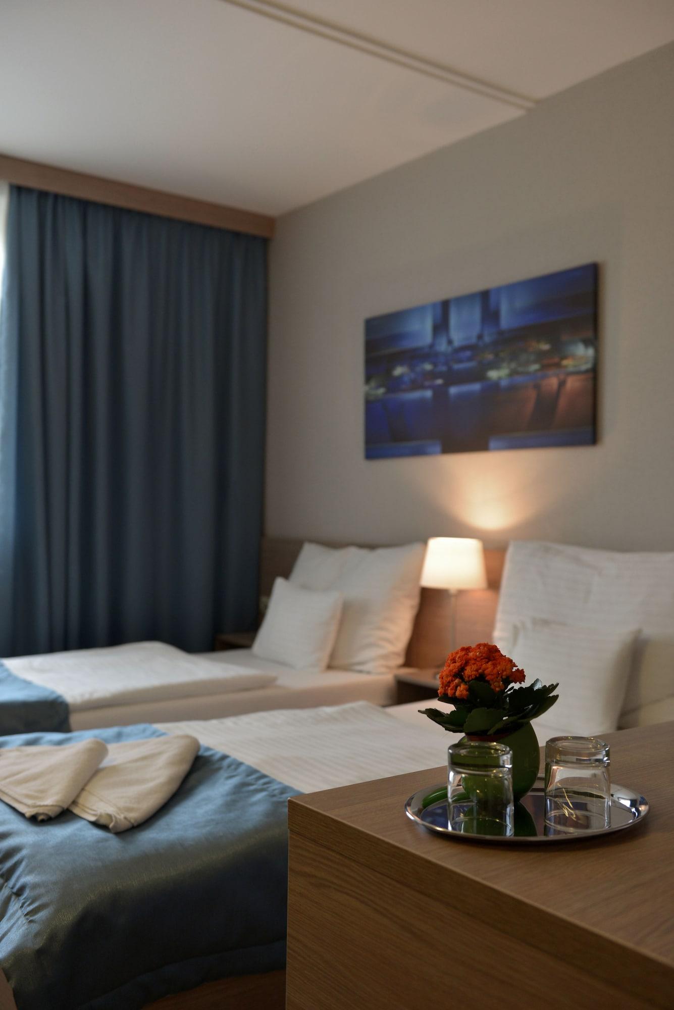 Vitta Hotel Superior Budapest Exterior foto